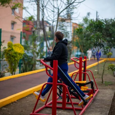    *Daniela Griego abanderó a deportistas de la Delegación Xalapa que competirán en la Olimpiada Estatal* 