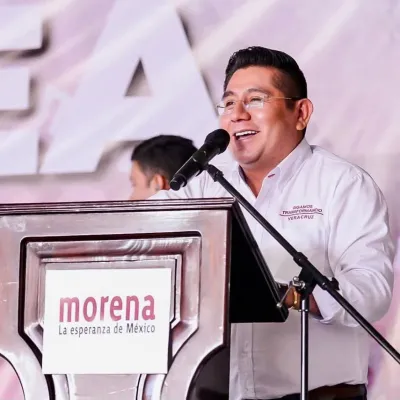 Será el CEN se Morena, quien determinen si se acepta o no la incorporación de alcaldes provenientes de otros partidos: Esteban Ramírez