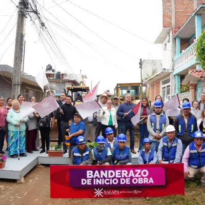 Cumple Daniela Griego a Xalapa, dio banderazo de inicio a múltiples trabajos de pavimentación