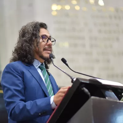 Presentan Iniciativa para castigar el ciberacoso en Veracruz